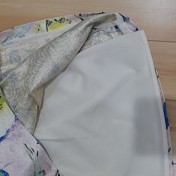 Leifsdottir Women's Size 8 Multicolor Patterned Top - Picture 4 of 9